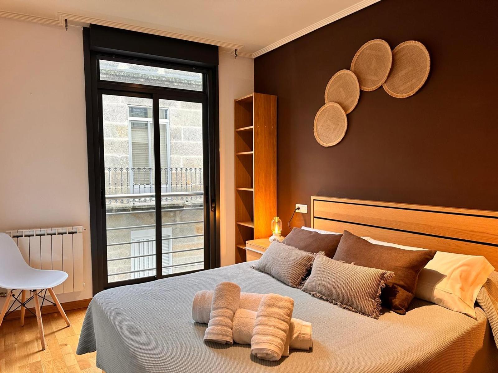 Centrico Apartamento Irmandinos Con Garaje - Homeygalicia Vigo Exterior foto